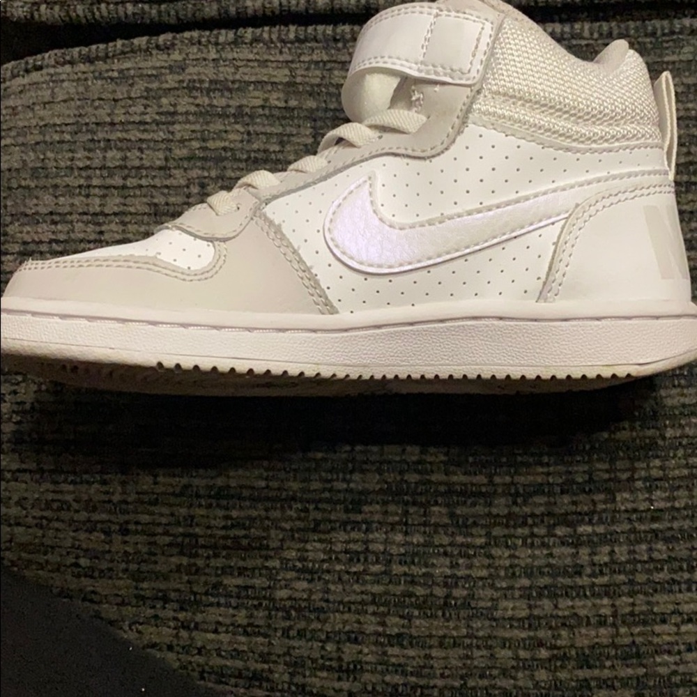 Nike size 11.5c - Picture 2 of 3